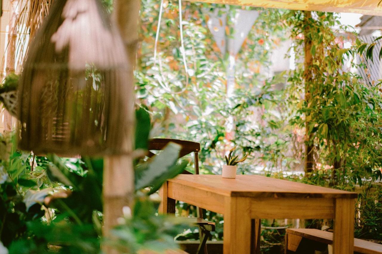 Le Robinet Homestay Hue Exterior photo